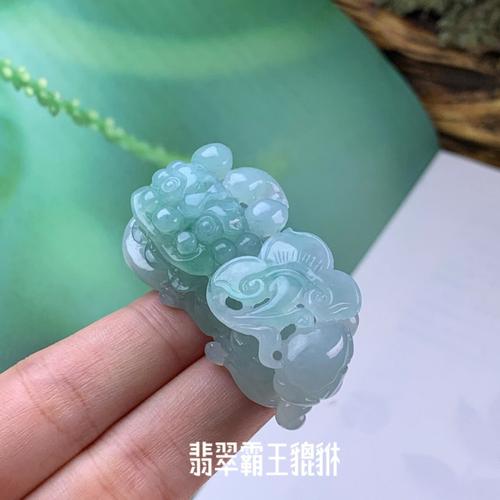 佩戴翡翠玉貔貅好不好?貔貅可以送人吗?