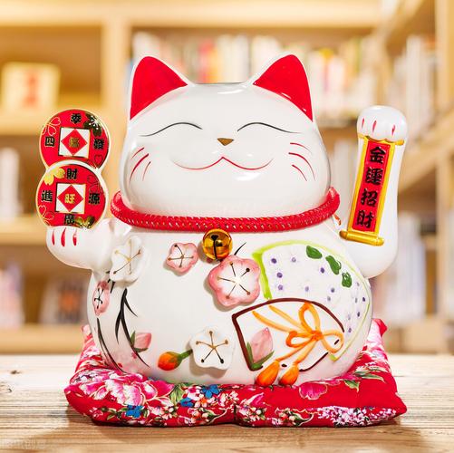 招财猫应该怎么摆放的风水会好?招财猫的雌雄如何区分?