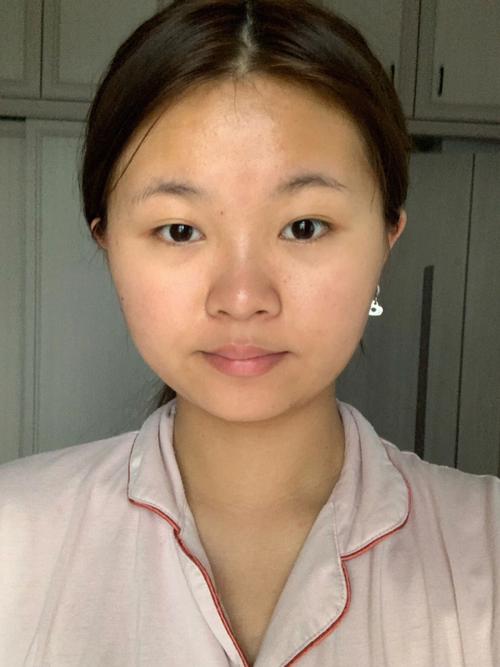 塌鼻子面相如何,塌鼻子面相解析