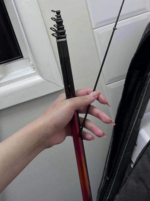 梦见奄奄一息的鱼是什么意思