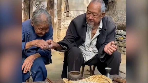 梦见去世的老伴