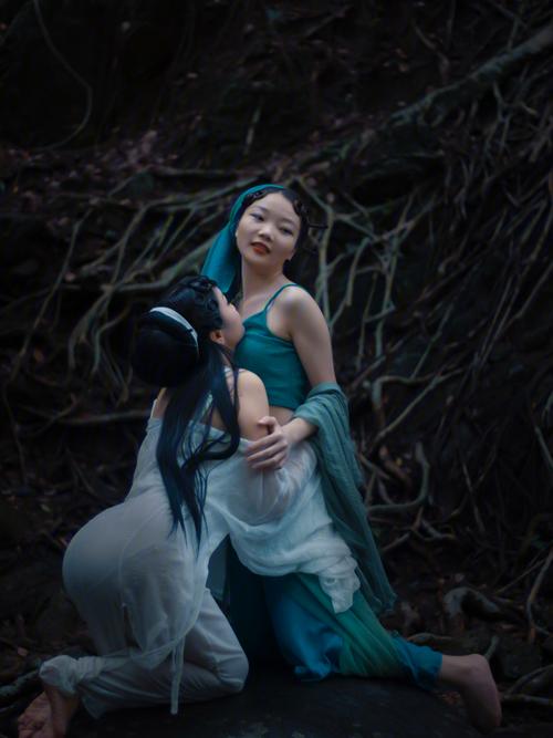 梦见蛇妖帮助你是什么意思