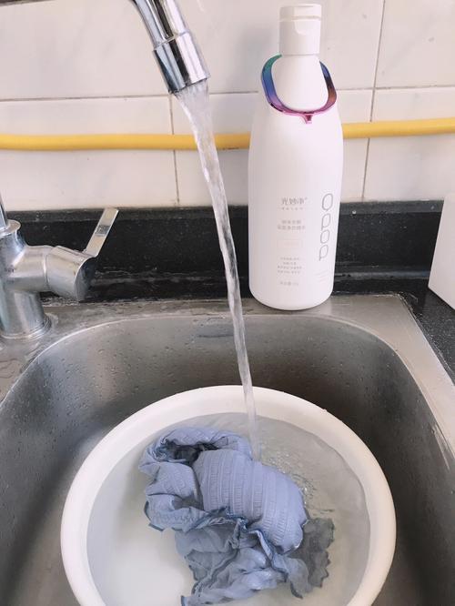 梦见洗衣服用手洗