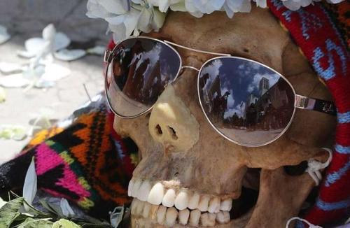 梦见挖出死人头骨,梦见自家地里挖到死人骨头是什么征兆?昨天晚上即2008年1月7日爱