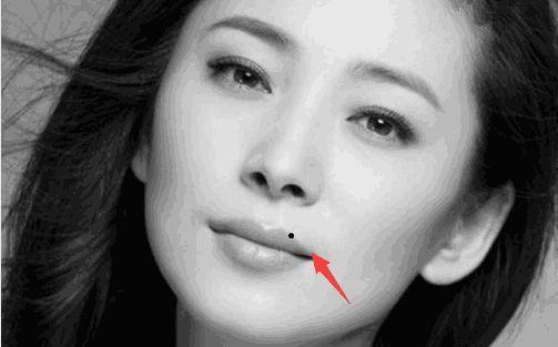 一生情债不断的女人面相