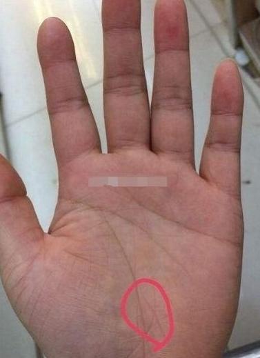 断掌的手上有三角纹有什么影响