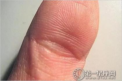 山头火命人有凤眼纹一生运势如何?