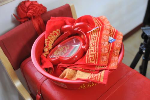 女方结婚装箱装什么东西