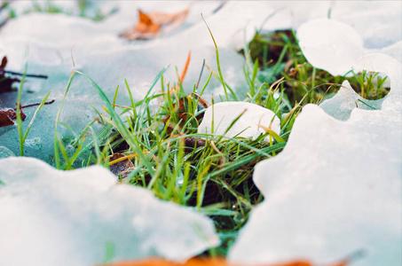 梦见雪有足迹或融化怎么回事