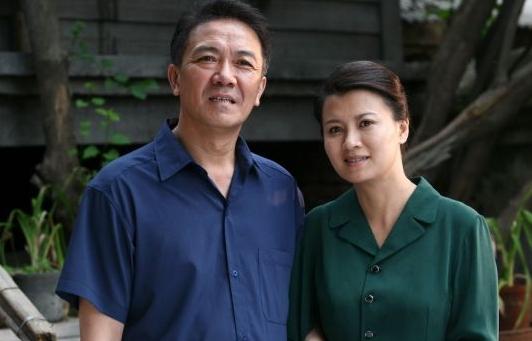 鸳鸯眼的男人更爱父母还是更爱老婆