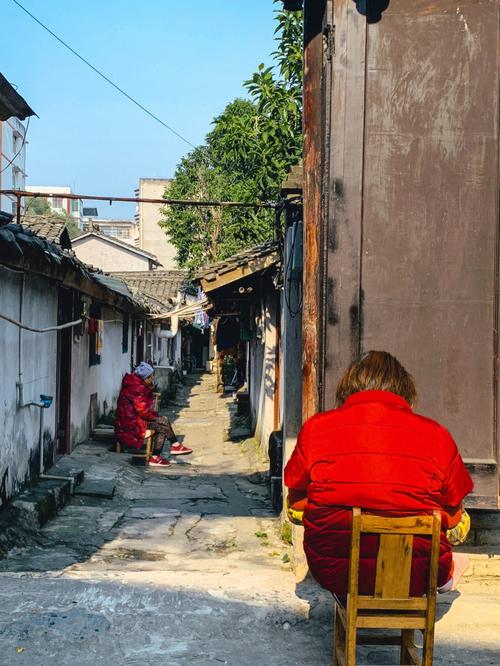 梦见小巷、胡同 周公解梦之梦到小巷、胡同