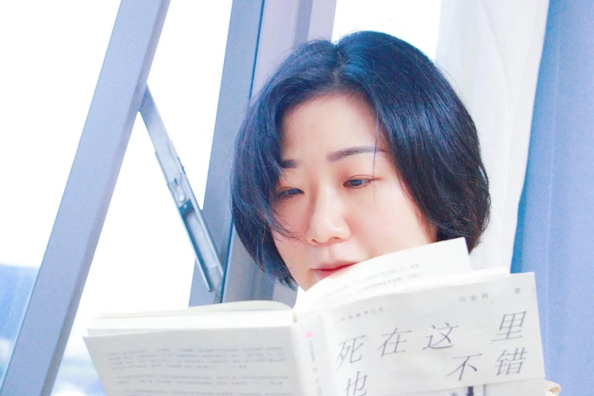 八字眉的女人命运如何?爱情方面会有些不如意