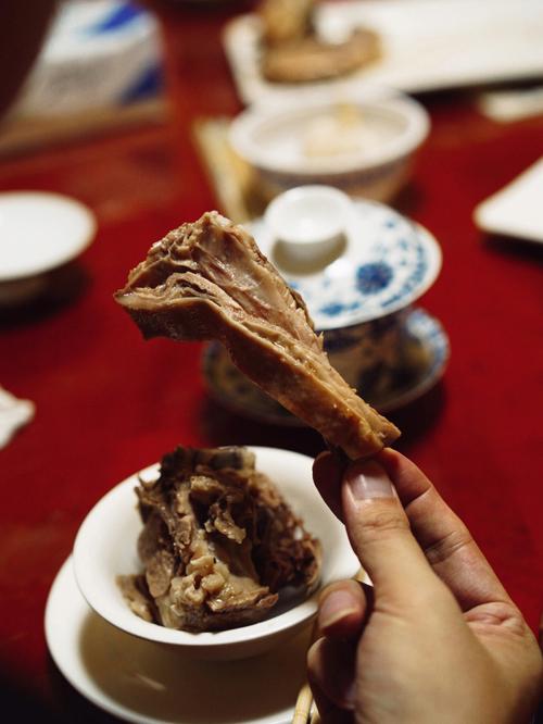 梦见吃熟羊肉