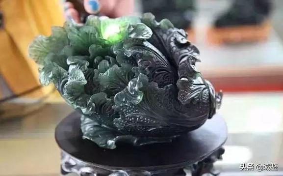 梦见金玉是什么意思