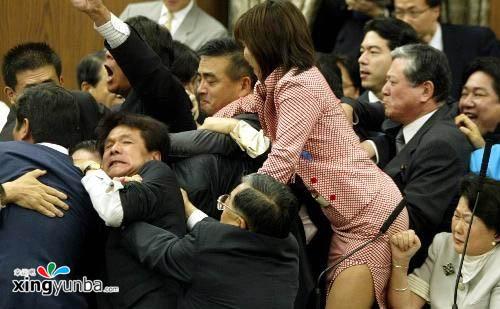 梦见政客怎么回事