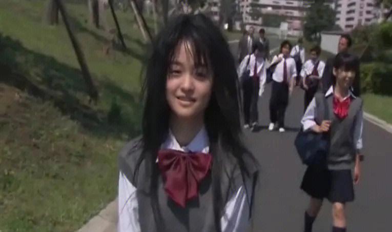 女孩叫洋子的电影名字