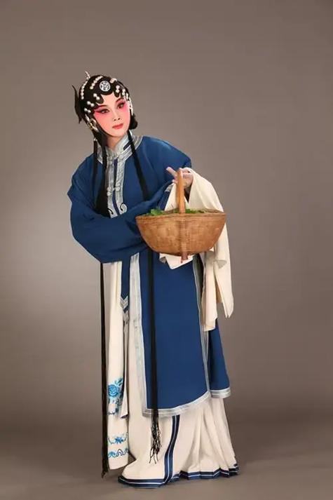 寒窑苦守18年的星座女