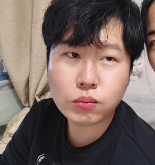 “面相帮你找姻缘”一眼识别命中注定的多金暖男!这样面相的男人财运旺还疼老婆,遇到