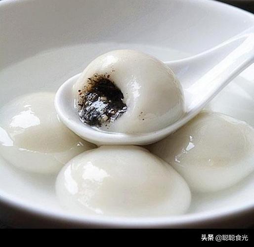 正月大年初八吃什么