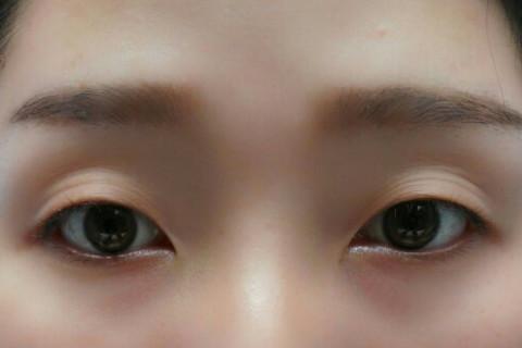 眼睛小的女人财运如何