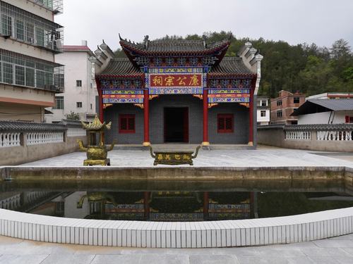 “族必有祠”:客家祠堂的风水内涵