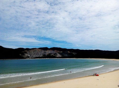梦见海湾风平浪静好吗