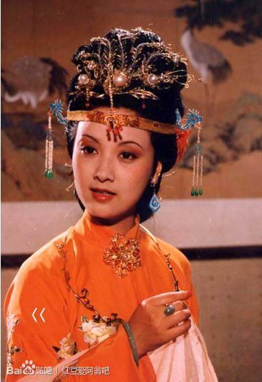 三角眼吊梢眉的人怎么样