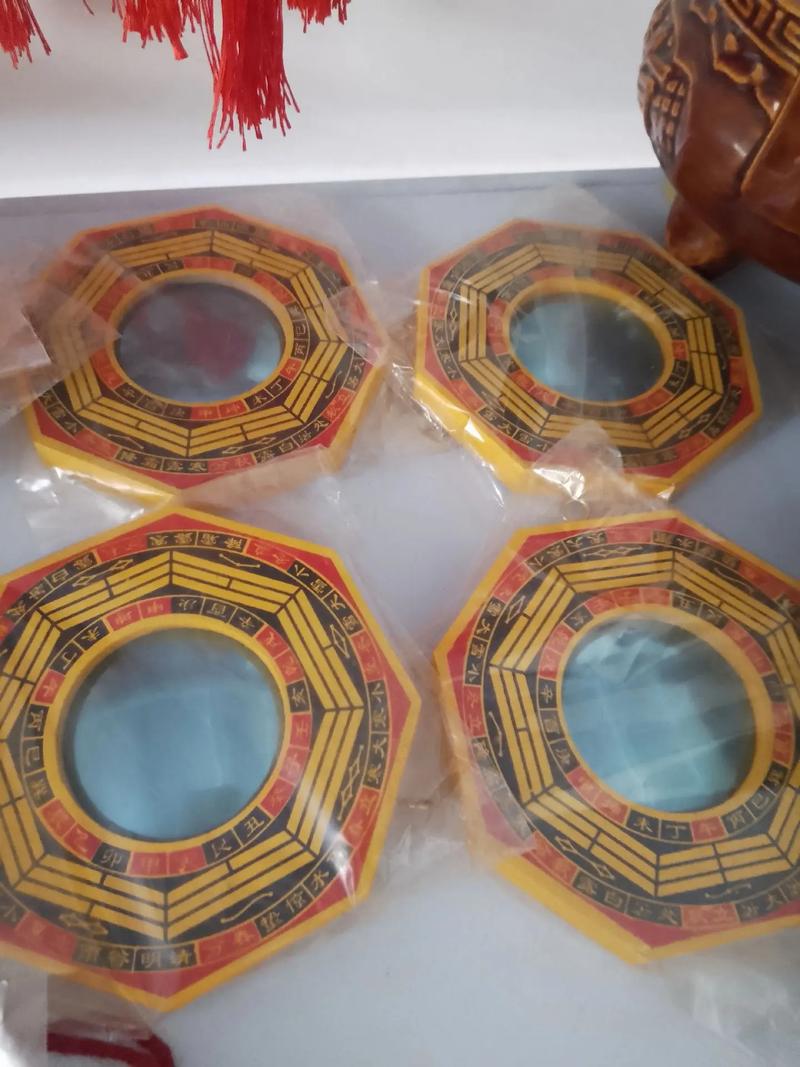 招财八卦镜是怎么样的
