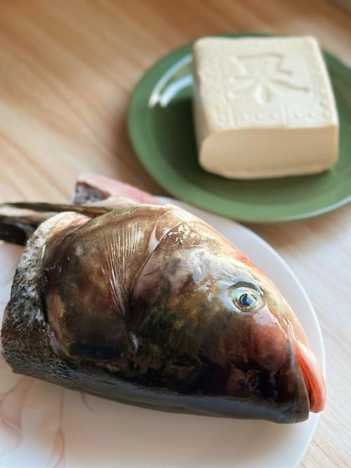 梦见吃鲢鱼