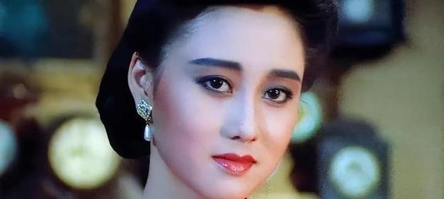 李连杰的老婆的星座
