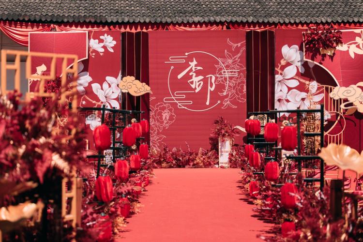 结婚跪拜礼的正确方法