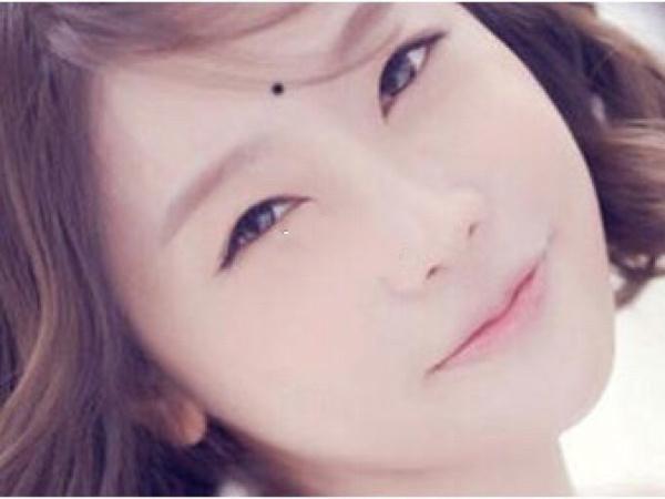 长观音痣的女人
