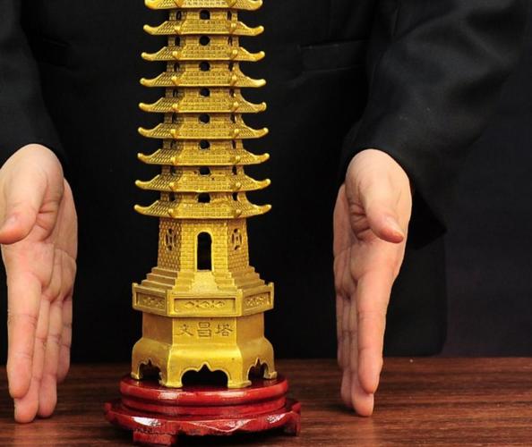 平地木命的人用什么材质的文昌塔好?