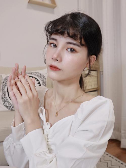 透过佩戴饰品看出对方的性格