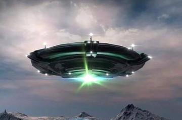 梦见飞碟 UFO是什么意思