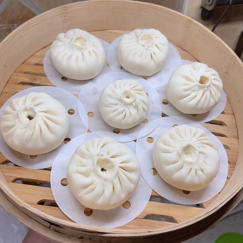 蒸肉馅馒头