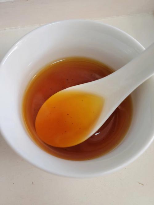 梦见采红茶