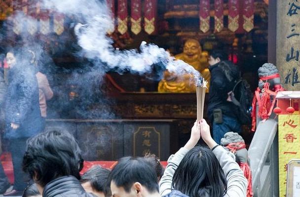 身体弱的为什么不能进寺庙烧香