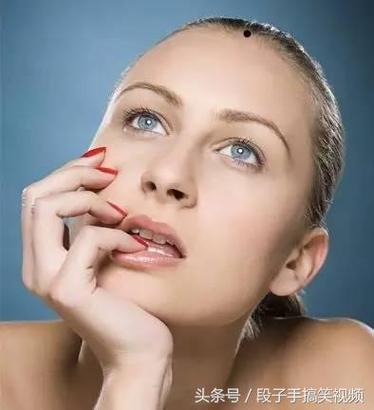 最新最全的女人腿部痣相图解