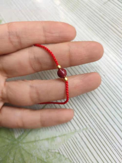 破太岁红绳戴哪只手?有什么要注意的?
