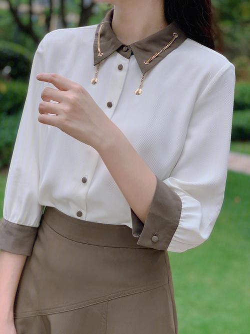偶尔也要装下淑女,属蛇女适合的裙装