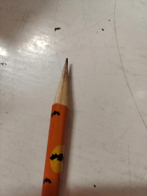 梦见削铅笔