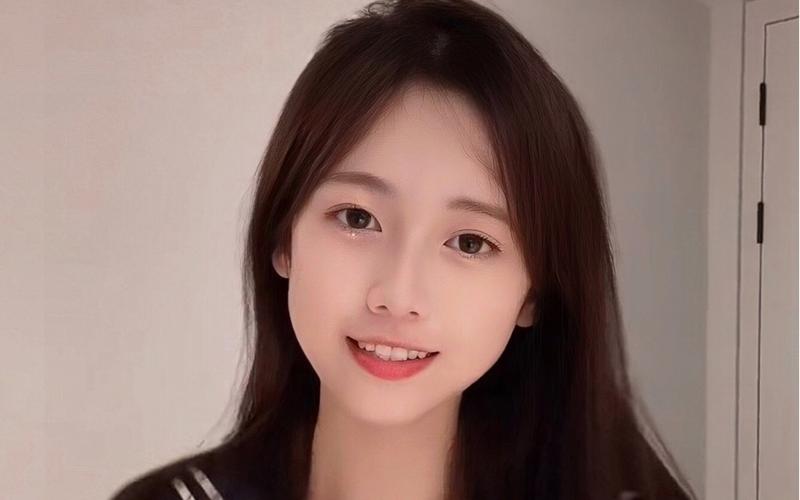现实小透明 互联网人气女神的星座女