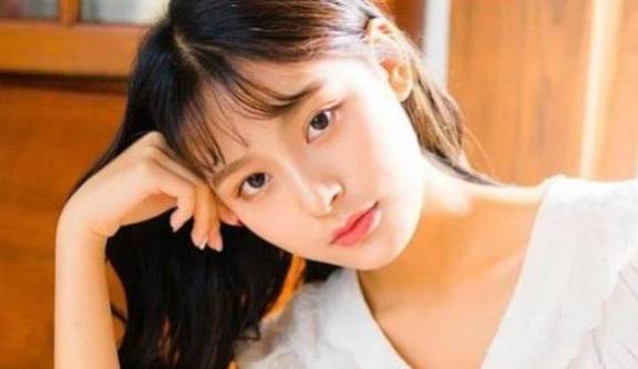 自立自强、骨子里很高傲的星座女,典型的“大女人”