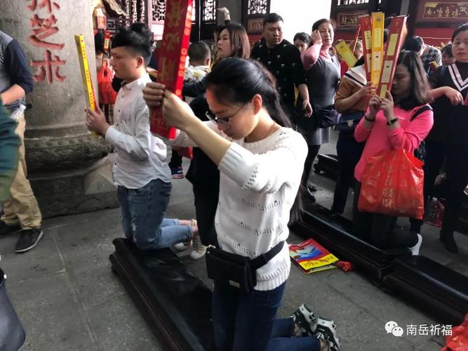 上庙烧香千万注意这点否则罪过