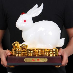 属兔人做生意用什么招财