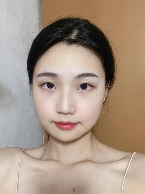 梦见颧骨或下颚断裂