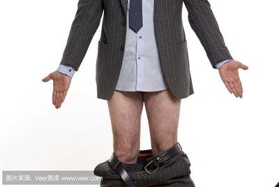 梦见掉裤子