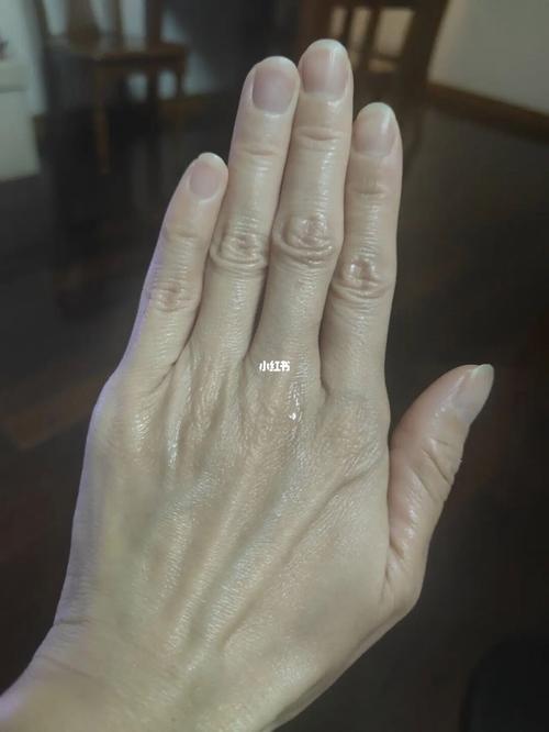 女人的手指关节大命怎么样?