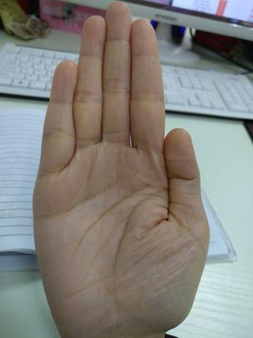 手相川字纹不易早婚